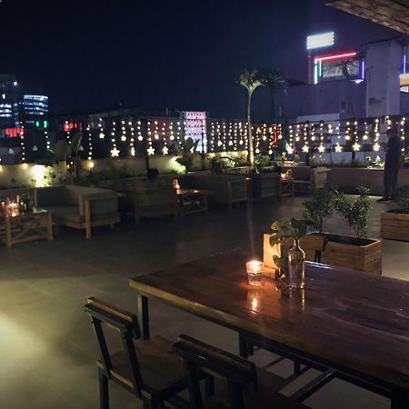 Mustika Gajah Mada Hotel Dżakarta Zewnętrze zdjęcie
