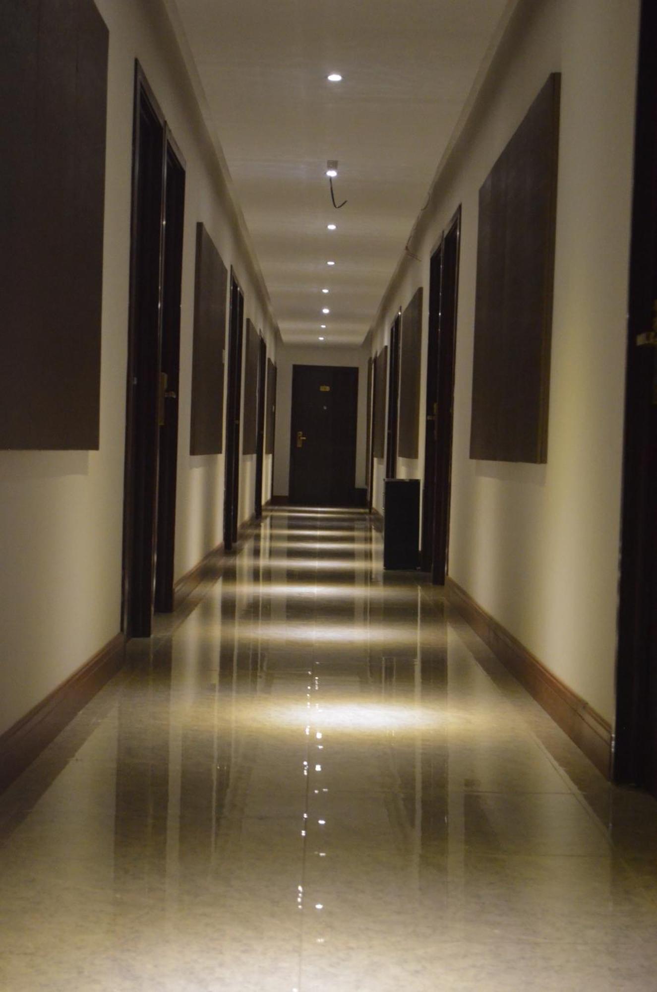 Mustika Gajah Mada Hotel Dżakarta Zewnętrze zdjęcie