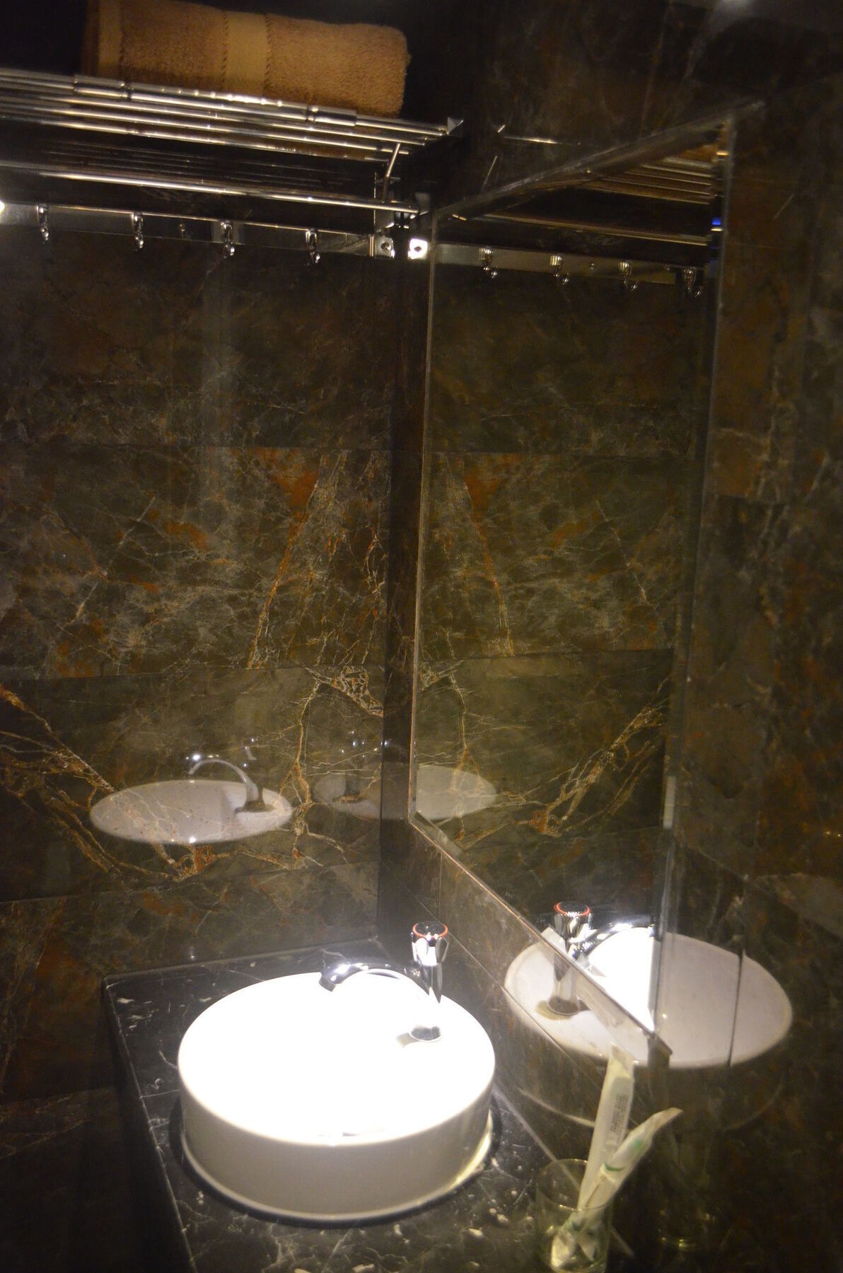 Mustika Gajah Mada Hotel Dżakarta Zewnętrze zdjęcie