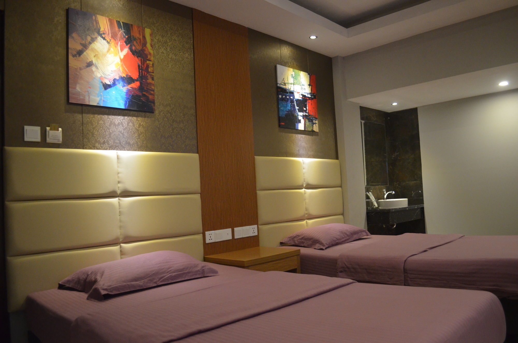 Mustika Gajah Mada Hotel Dżakarta Zewnętrze zdjęcie